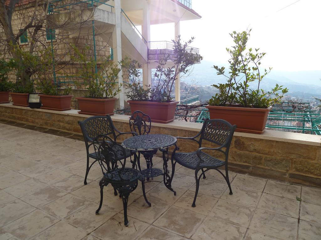 Valley View Hotel - Ḩammānā Habitación foto